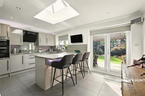 37 Grosvenor Road, Dagenham, RM8 1NP