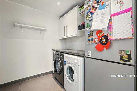 37 Grosvenor Road, Dagenham, RM8 1NP