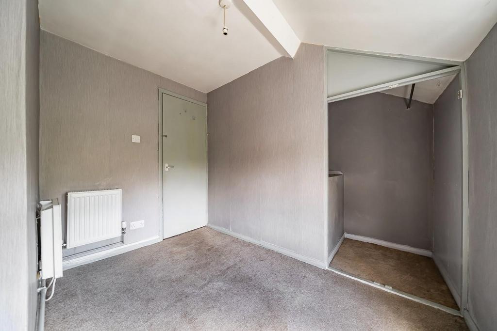 Bedroom 2.jpg