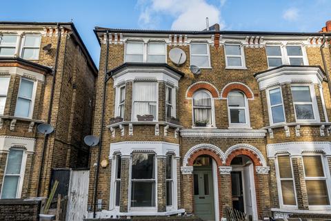 2 bedroom flat for sale, The Gardens, London, SE22