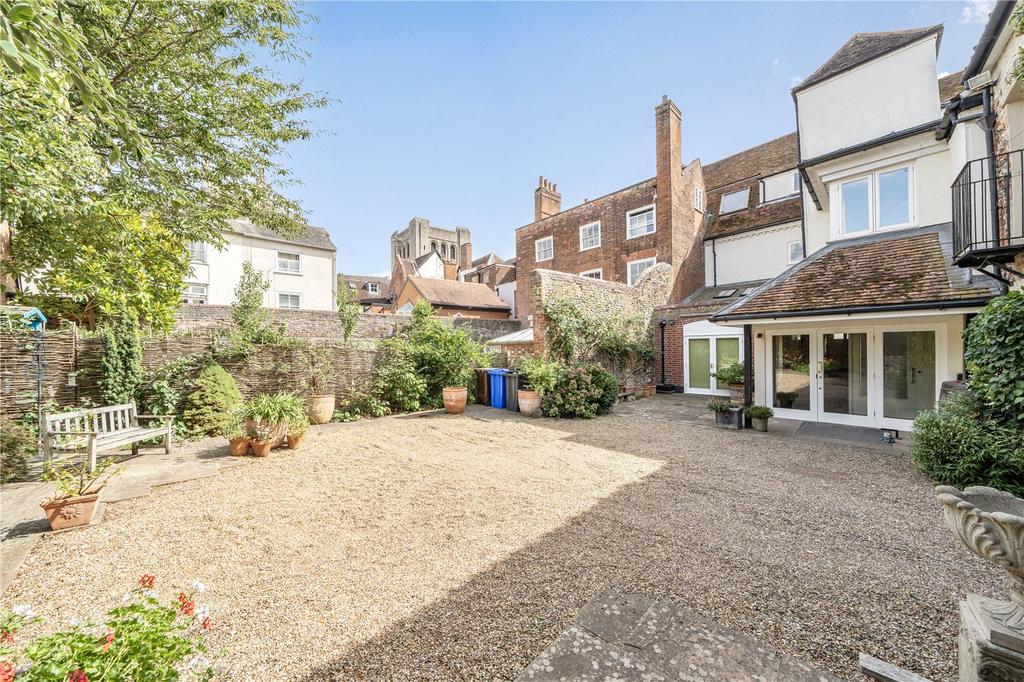 Courtyard Garden