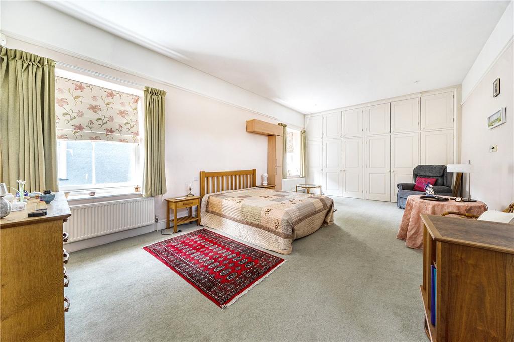 Principal Bedroom