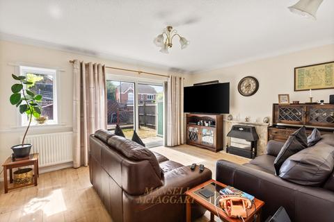 3 bedroom detached house for sale, Lashmere, Crawley RH10