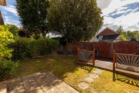 3 bedroom detached house for sale, Lashmere, Crawley RH10