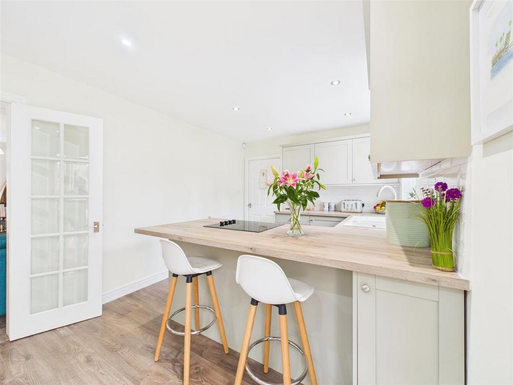 Dining kitchen