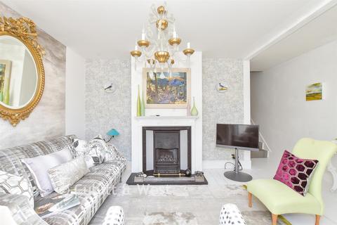 2 bedroom terraced house for sale, King Street, Arundel BN18