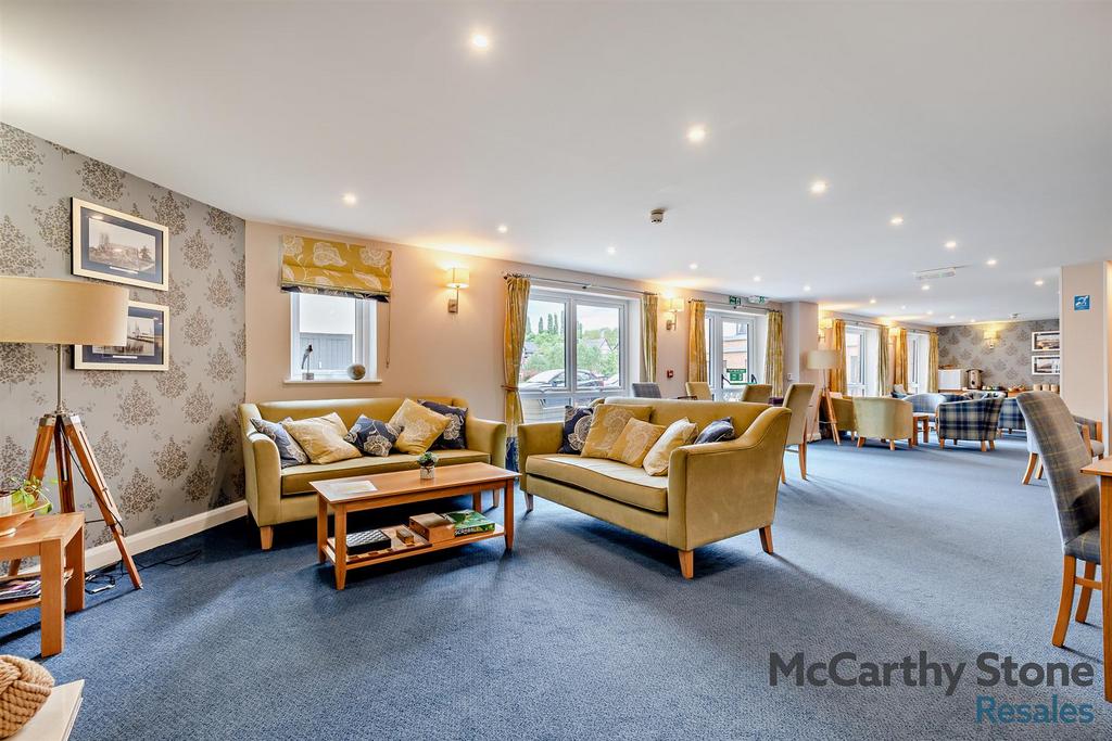 Homeowners Lounge