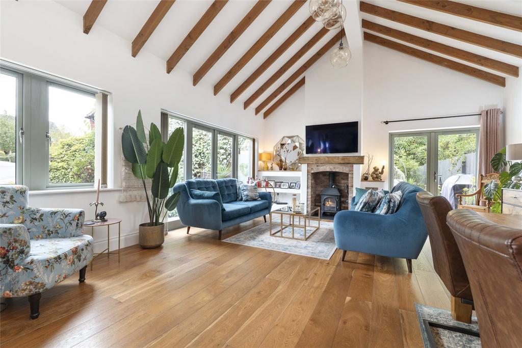 Living/Dining Kitch