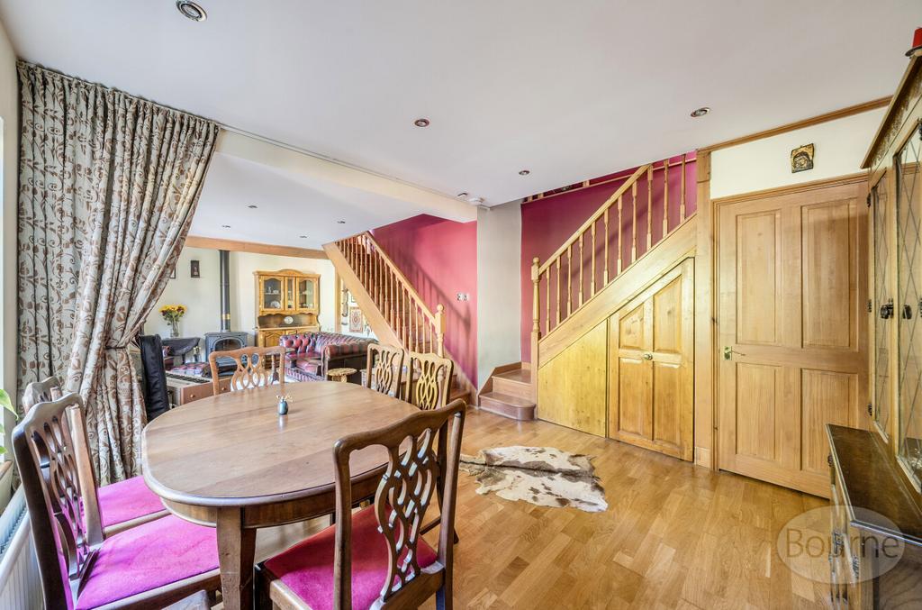 Fb4165ab-5690-416...