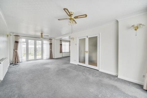 undefined, Kenyngton Place, Kenton, HA3 0DW