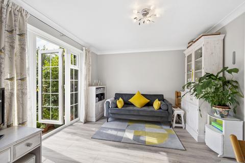 1 bedroom apartment for sale, Minstrel Gardens, Surbiton KT5