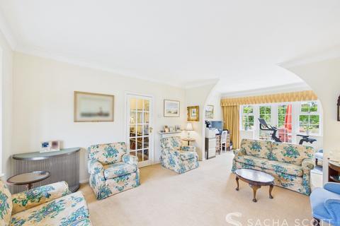 undefined, Gilhams Avenue, Banstead, SM7