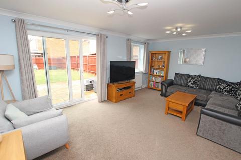 3 bedroom end of terrace house for sale, Bridgemere Road, Eastbourne, BN22 8TF