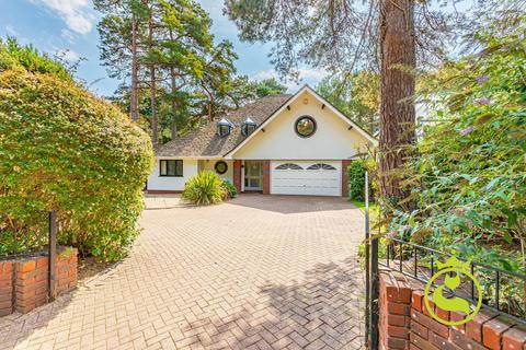 5 bedroom detached house for sale, Lilliput Road, Poole BH14