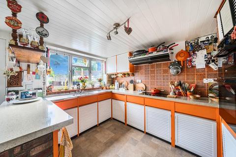 undefined, Aylesbury,  Buckinghamshire,  HP17