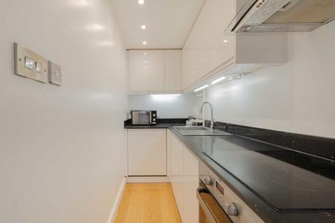 2 bedroom flat for sale, Hereford Road, London W2