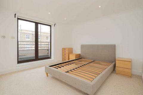 2 bedroom flat for sale, Hereford Road, London W2