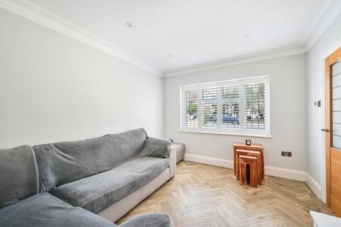9 Purberry Grove, Epsom, KT17 1LU