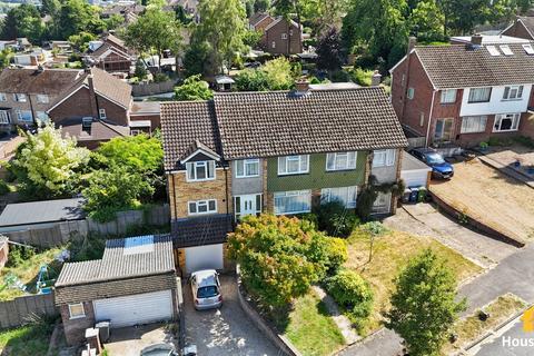 undefined, 2 Properties in 1! Telford Way, High Wycombe, HP13 5ED