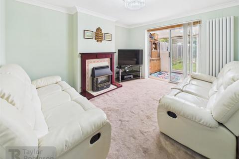 undefined, Jordans Crescent, Langley Green, Crawley