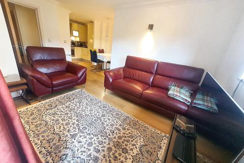 2 bedroom flat for sale, Reservoir Road, Ruislip, HA4
