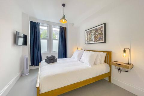 undefined, Aston Road, Wimbledon, London, SW20