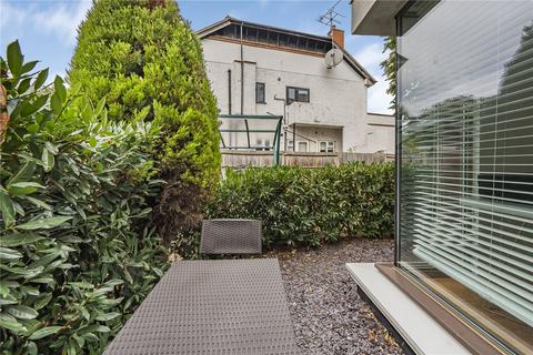undefined, Rivermead Close, Middlesex