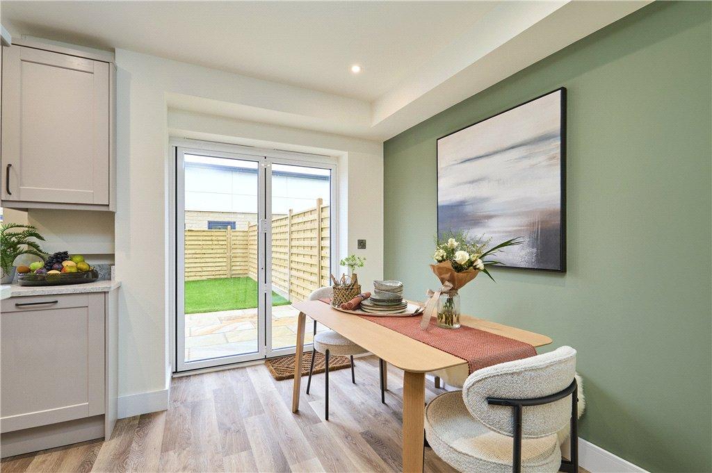 Dining & Bi-Folds