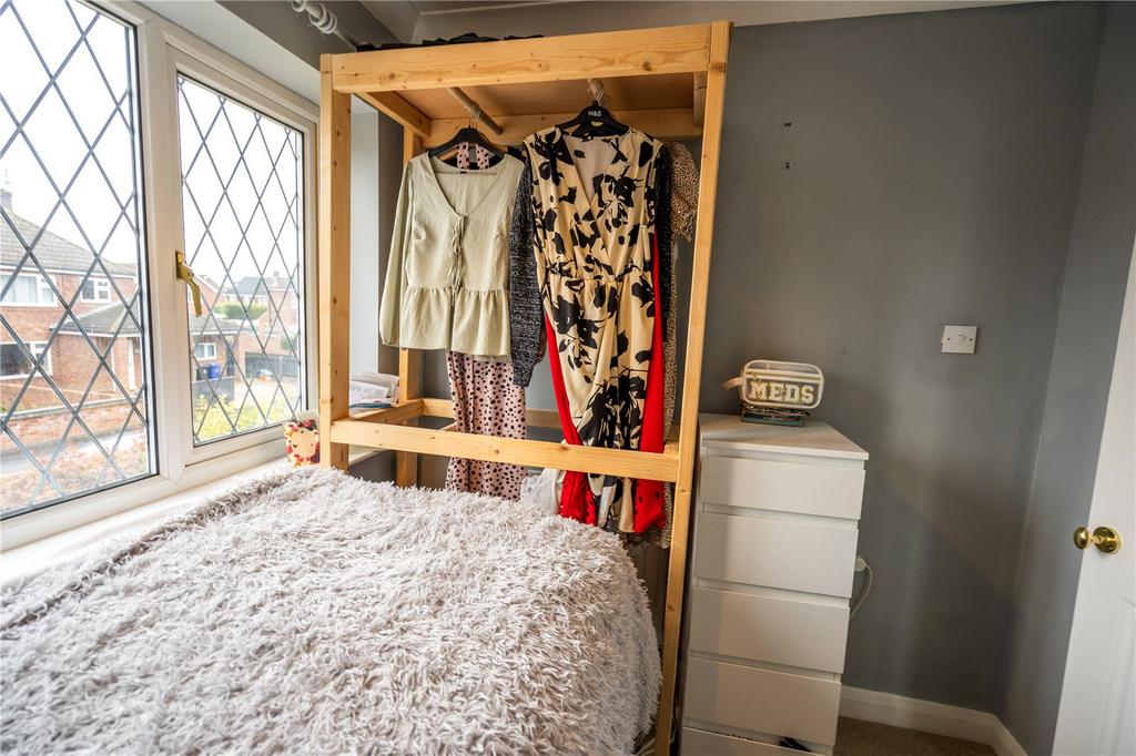 Bedroom 3 (2)