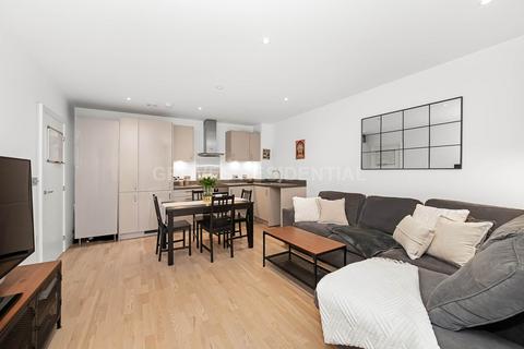 1 bedroom flat for sale, Blagdon Road, New Malden
