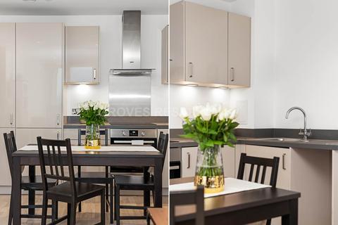 1 bedroom flat for sale, Blagdon Road, New Malden
