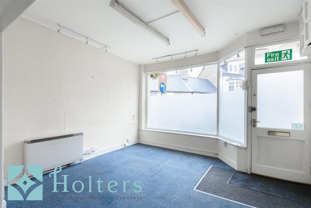 HOLT - 4 & 6 Market Street, Builth Wells-08.jpg