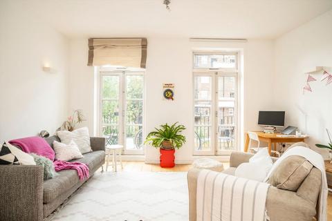 2 bedroom flat for sale, Oakley Crescent, London EC1V