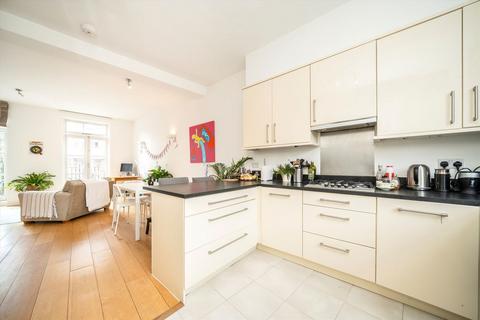 2 bedroom flat for sale, Oakley Crescent, London EC1V