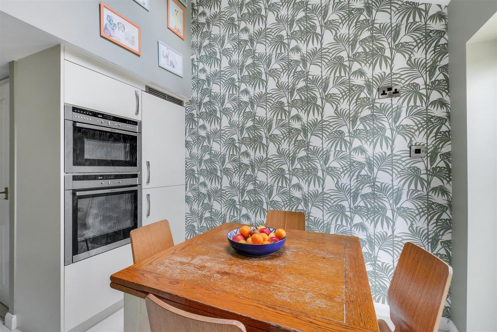 Kitchen Diner 4.jpeg