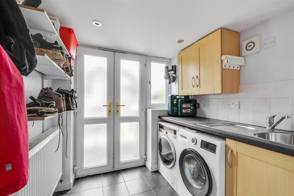 Utility Room.jpeg