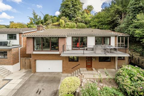20 Abbot Road, Guildford, GU1 3TA