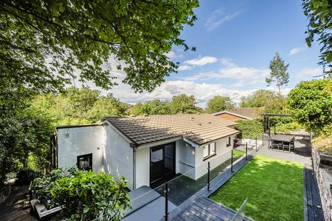 20 Abbot Road, Guildford, GU1 3TA