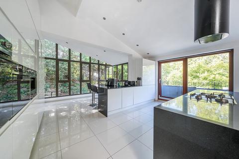 20 Abbot Road, Guildford, GU1 3TA