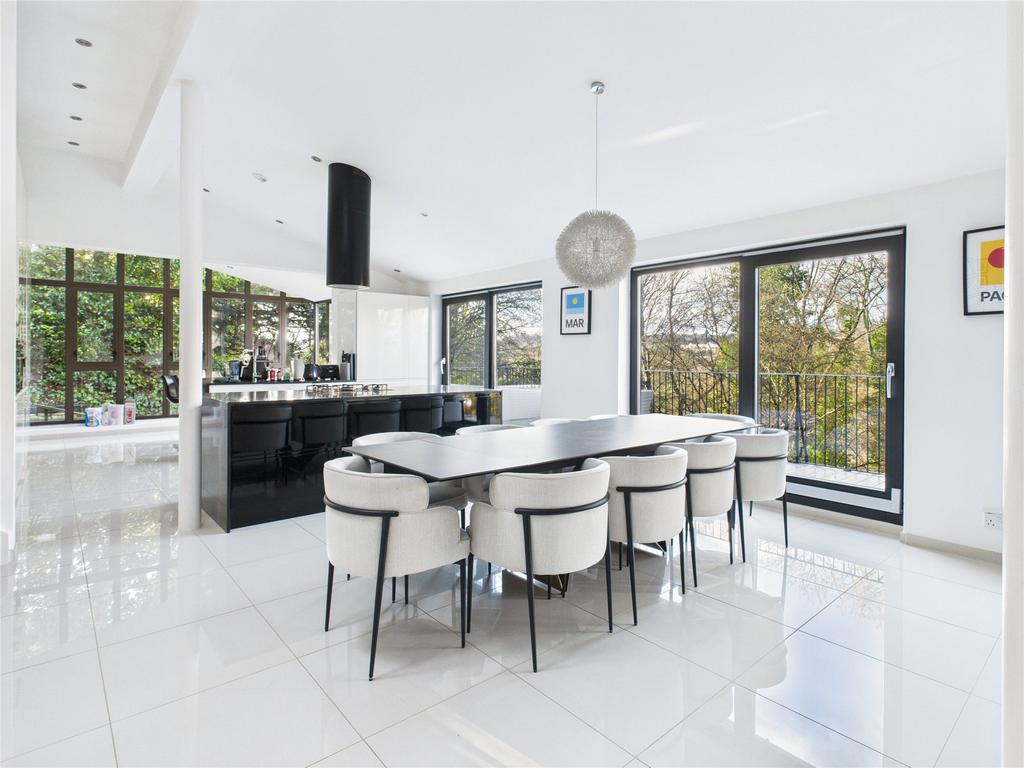 Open Plan Kitchen