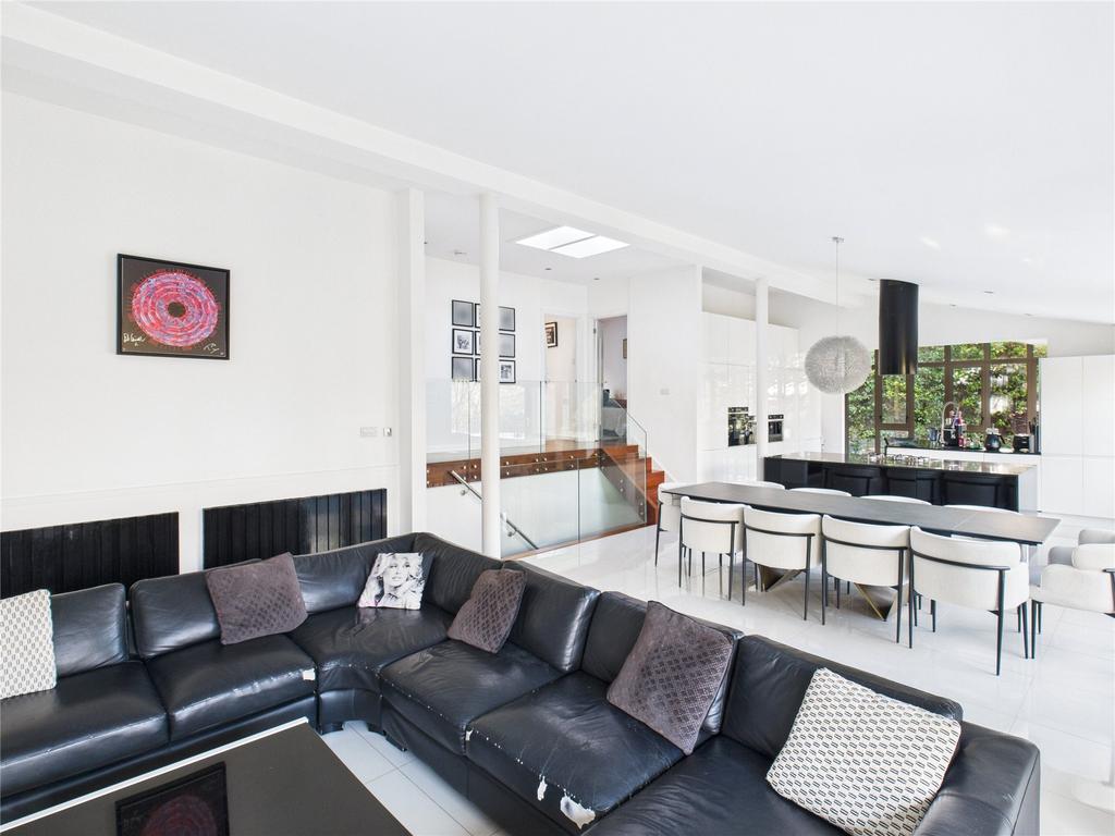 Sleek Space