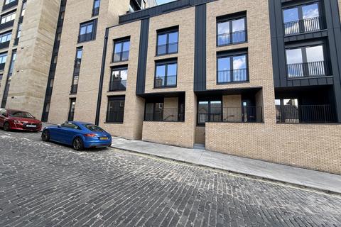 4 bedroom semi-detached house for sale, Plot B2-09 - 11 Sunbury Mews, Edinburgh EH4 3BX, Townhouse at Village View, 11 Sunbury Mews EH4