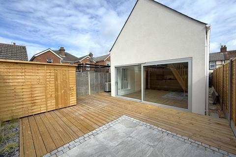 1 bedroom detached house for sale, Creech Road, Parkstone, Poole, BH12