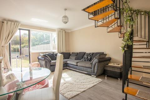 2 bedroom semi-detached house for sale, Windsor Crescent, Heacham
