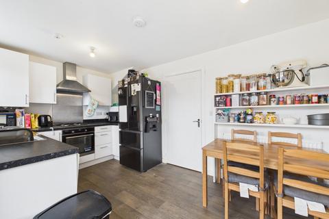 19 Freemans Road, Tuffley, Gloucester, GL4 0XJ