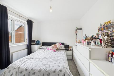 19 Freemans Road, Tuffley, Gloucester, GL4 0XJ