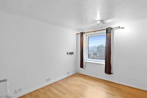 1 bedroom flat for sale, Avenue Road, Penge, London