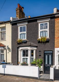 3 Gresham Road, London, SE25 5JT