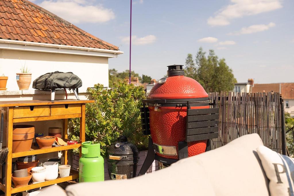 014 A6843.jpg