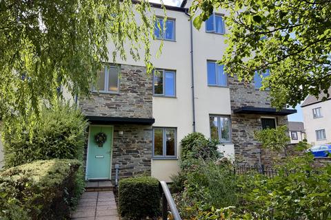 4 bedroom townhouse for sale